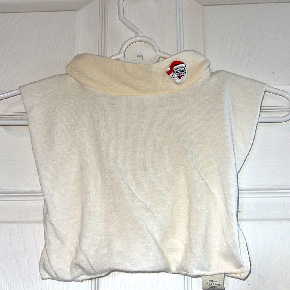 Mock turtleneck with embroidered Santa